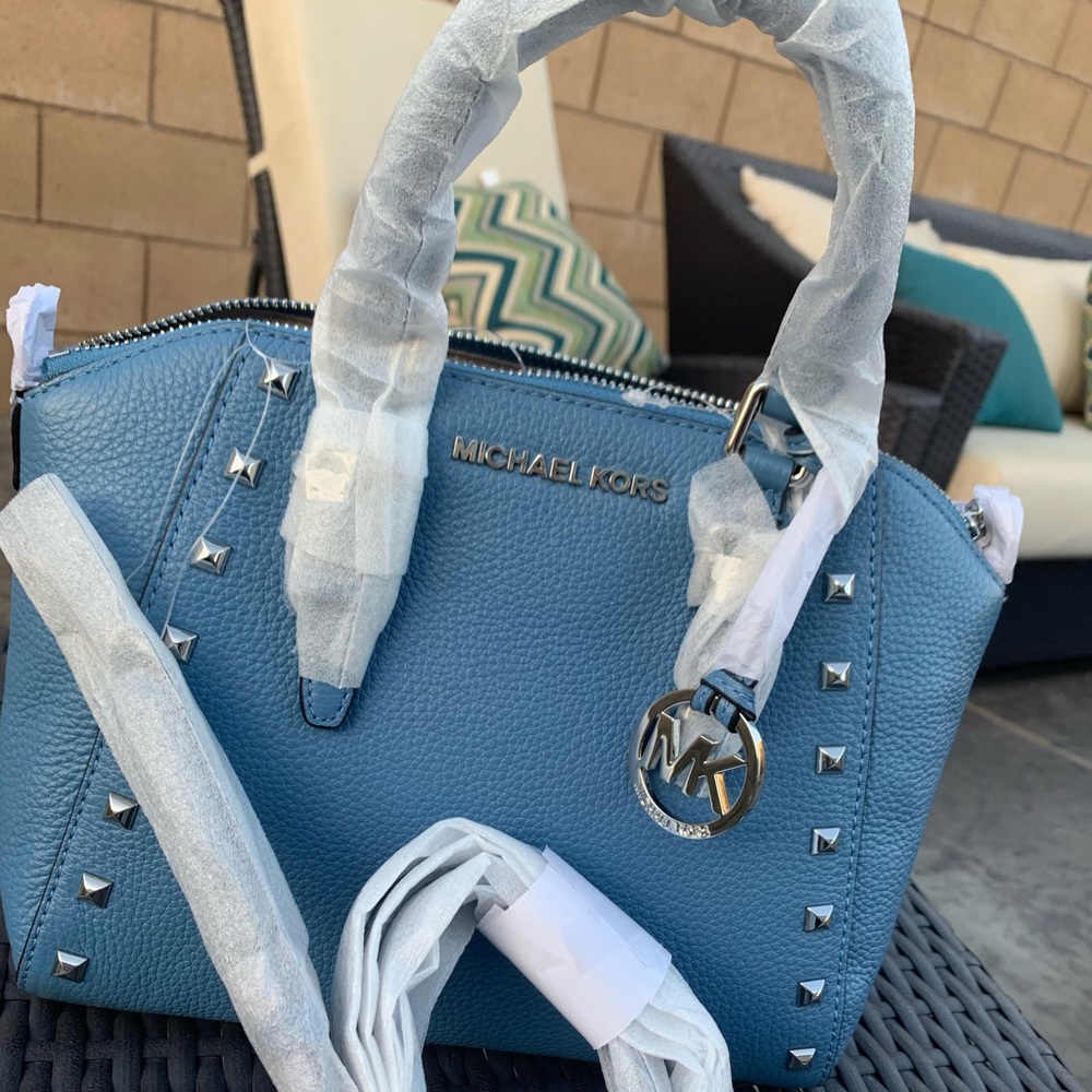 NWT Michael Kors MK Ciara